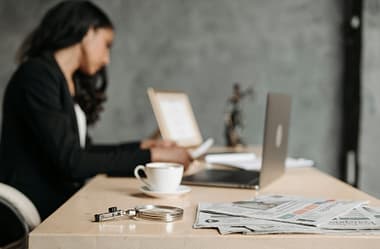 Ganhe Dinheiro na Internet: Internet como Plataforma de Negócios.
